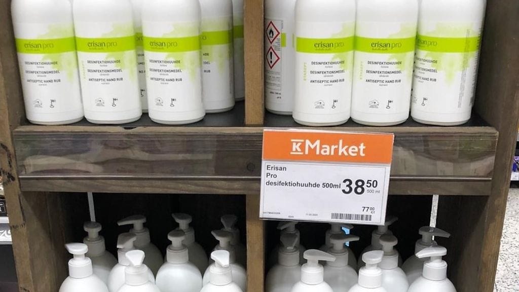 Käsidesihylly Helsingin Pasilassa sijaitsevassa ruokakaupassa.