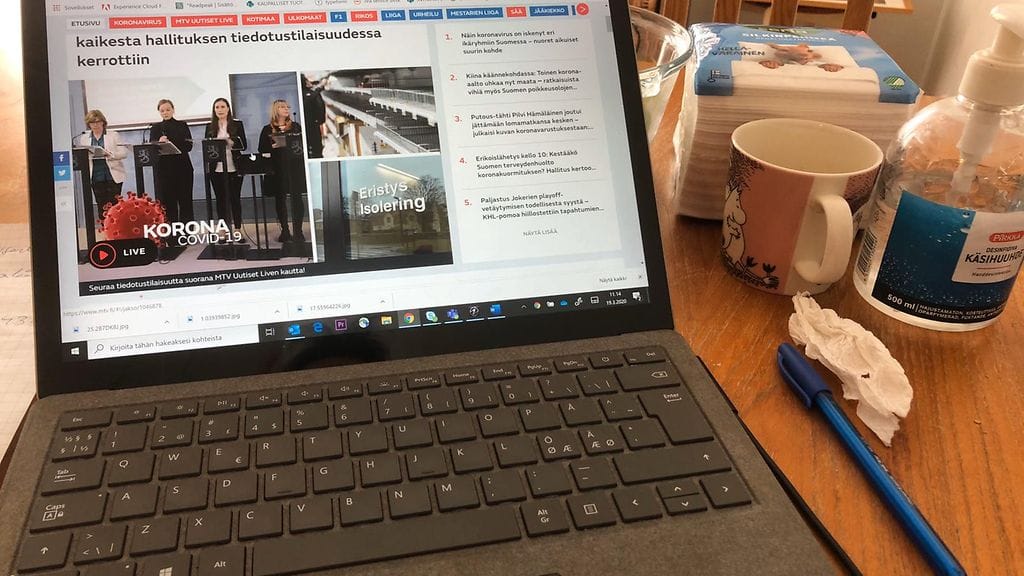 etätyöpiste_käsihuuhde