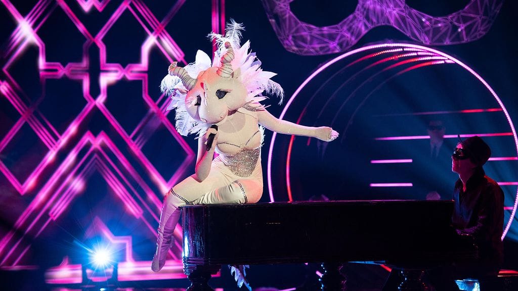 masked_singer_suomi_kausi_1_jakso_3_dragon_01_kuvaaja_saku_tiainen