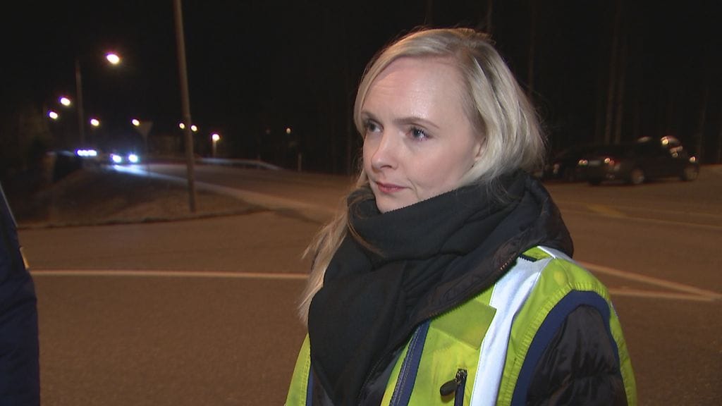 LIVE-YO-200328-0914_frame_14371