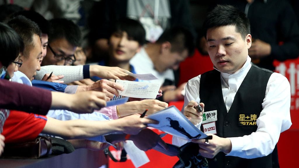 Ding Junhui on räjäyttänyt menestyksellään snookerin suosion Kiinassa - tässä otteita tähtipelaajan uralta
