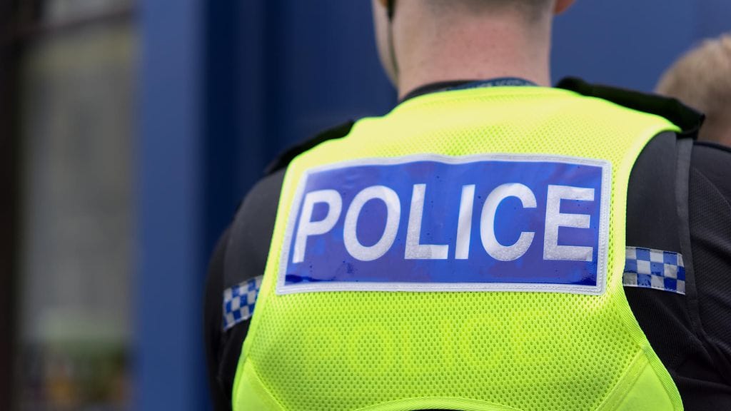 Mies sanoi poliisille, että kannabiksen ostaminen oli välttämätön syy poistua kotoa