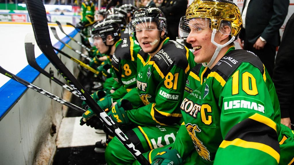 Eemeli Suomi ja muu Ilves-ryhmä valmistautuvat ensimmäiseen CHL-kauteensa.