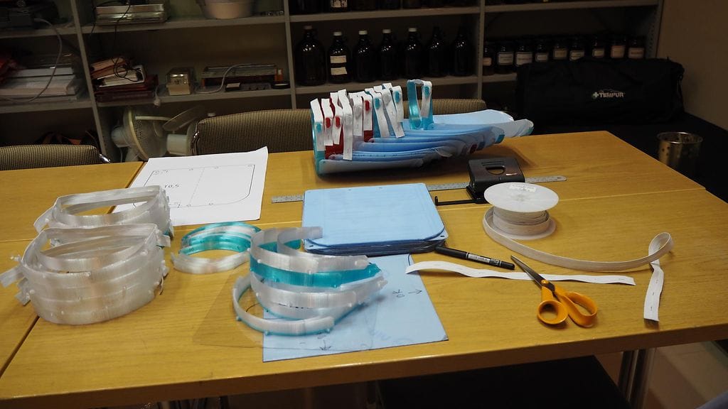 Kasvosuojus, apteekki3