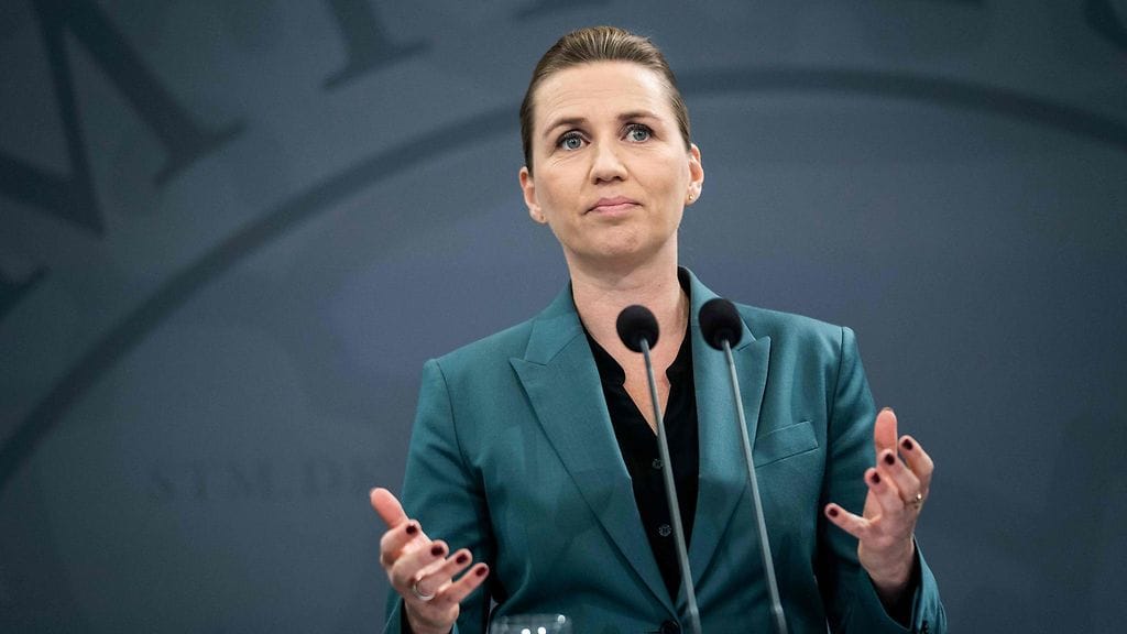Tanskan pääministerin Mette Frederiksenin mukaan maan täytyy vahvistaa puolustustaan massiivisesti sodan välttämiseksi.