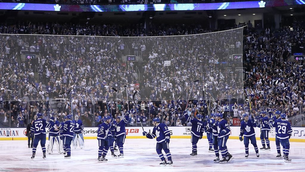Scotiabank Arena toimii NHL-seura Toronto Maple Leafsin kotinäyttämönä.