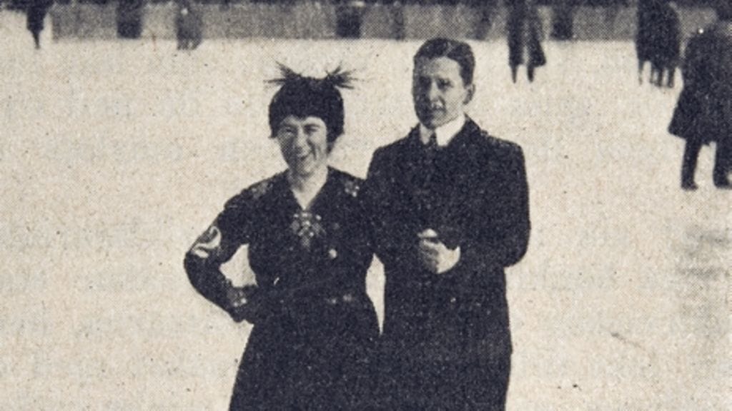 Helsinkiläinen Peggy Liljeberg kuvasi MTV Urheilun pyynnöstä kotonaan säilyttämänsä historialliset olympiamitalit