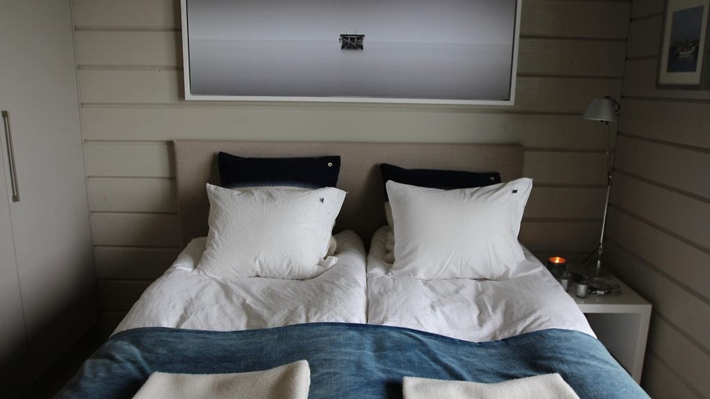 SKK6_Eps2_Högsåra_Makuuhuone1_Kuvaaja_Emmi_Heijari