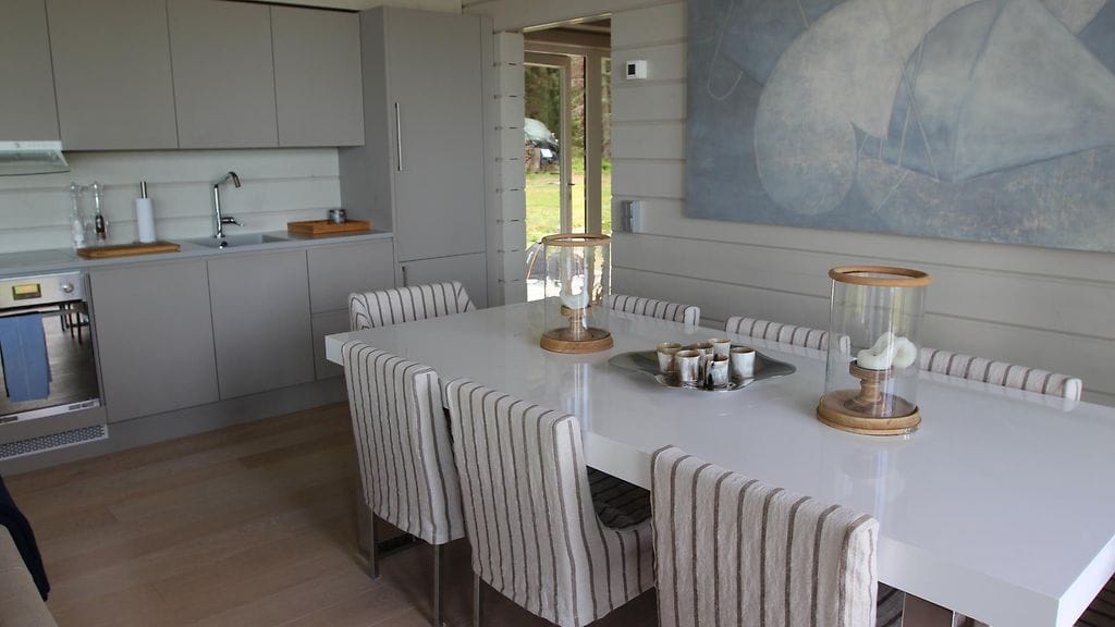 SKK6_Eps2_Högsåra_Keittio_ruokailutila_Kuvaaja_Emmi_Heijari