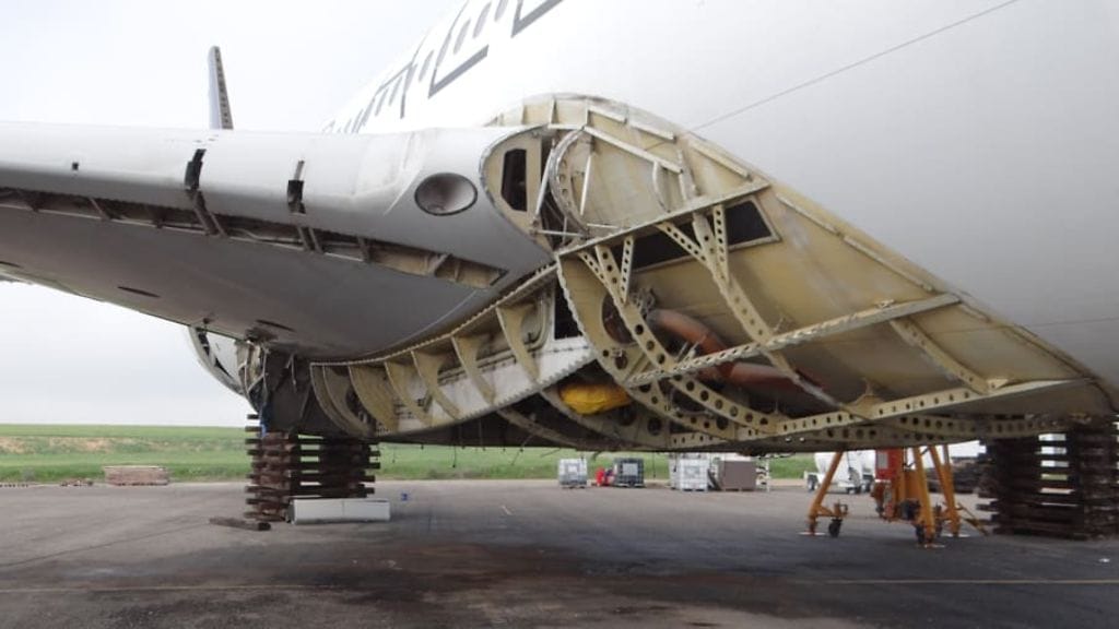 Lleida-Alguaire lentokenttä, kuva: Miquel Ros, CNN (4)