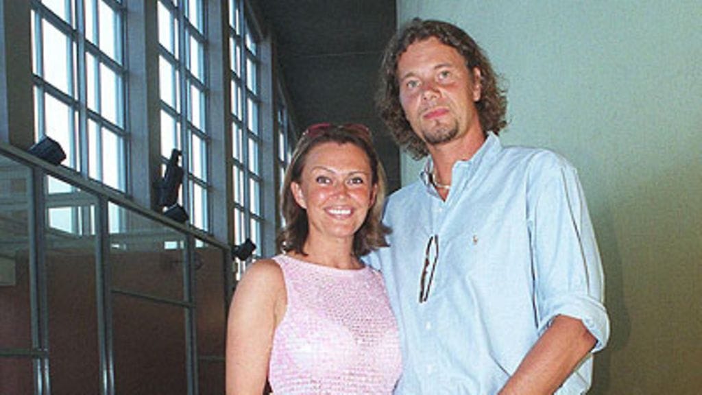 Anne ja Jari Hedman vuonna 2001 (Kuva: Jukka Ritola/Lehtikuva)