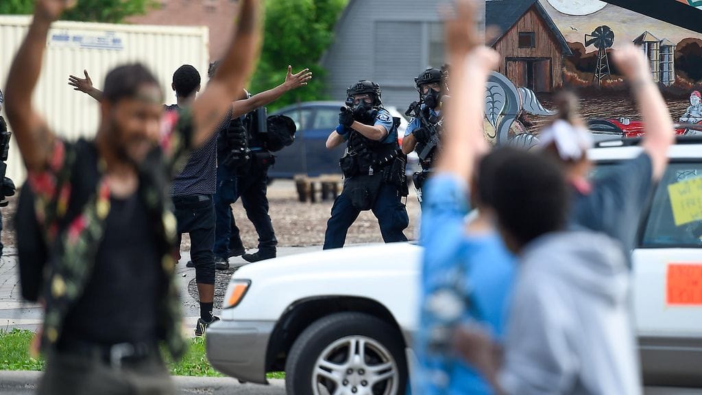 AOP, George Floyd, Minneapolis, Yhdysvallat, poliisi, mielenosoitus3