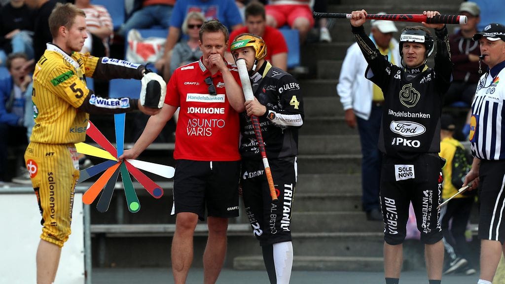 Pesäpallokentillä tehdään tänä kesänä monia poikkeustoimia.