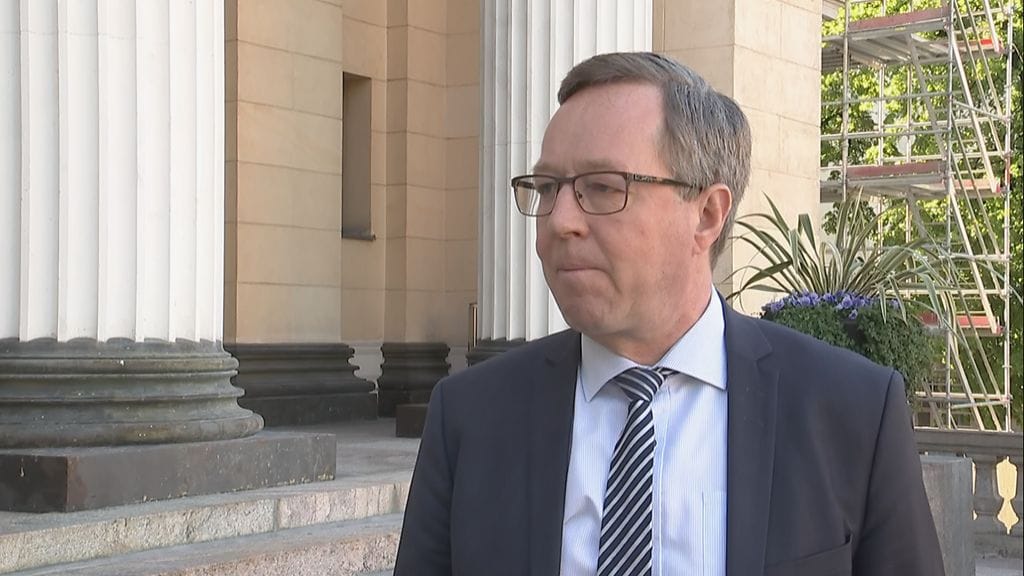 Oma-Mika-Lintila-Saatytalo