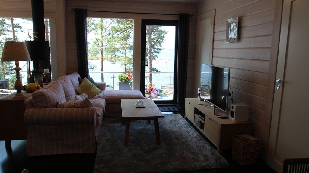 SKK6_Eps7_Hamina_Olohuone_Kuvaaja_Emmi_Heijari