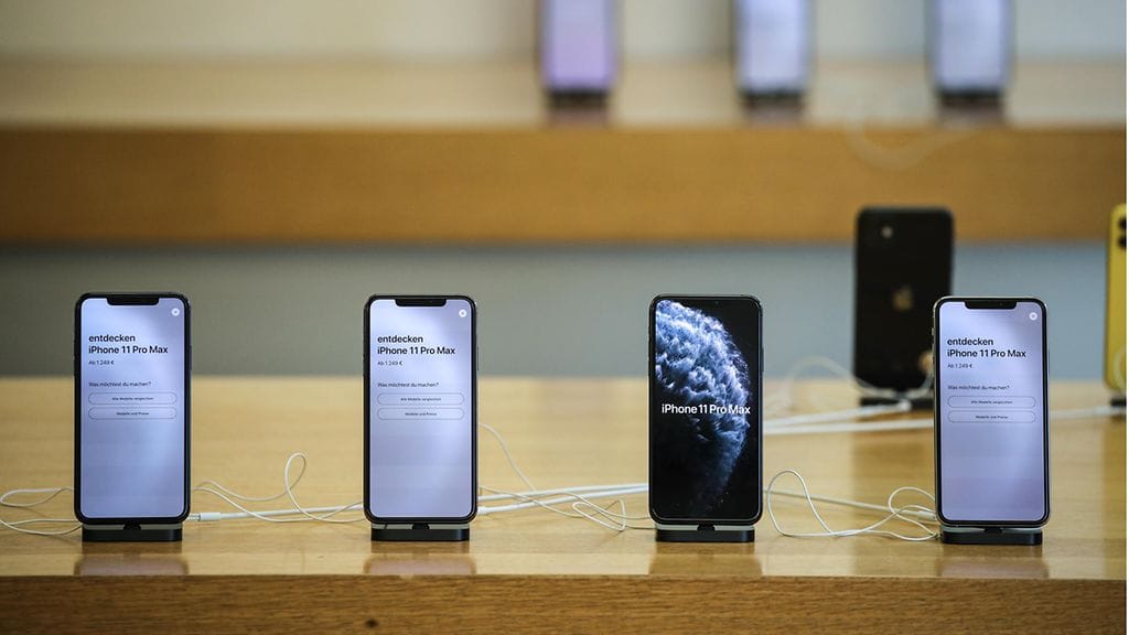 Apple kertoi aiemmin, että sen valmistamat iPhone-puhelimet ja iPad-tabletit alkaisivat jatkossa automaattisesti tunnistaa yhtiön pilvipalveluihin ja viestialustoille ladattuja kuvia, jotka sisältävät mahdollisesti lasten seksuaalista hyväksikäyttöä.
