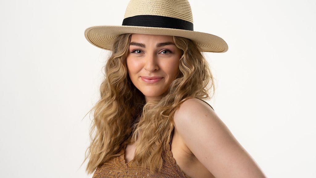 rantabaari_03_lara_anni_gronberg_kuvaaja_taksu_takkunen_01