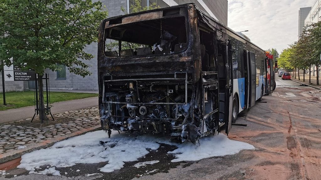 HSL tulipalo bussi 16.6.2020