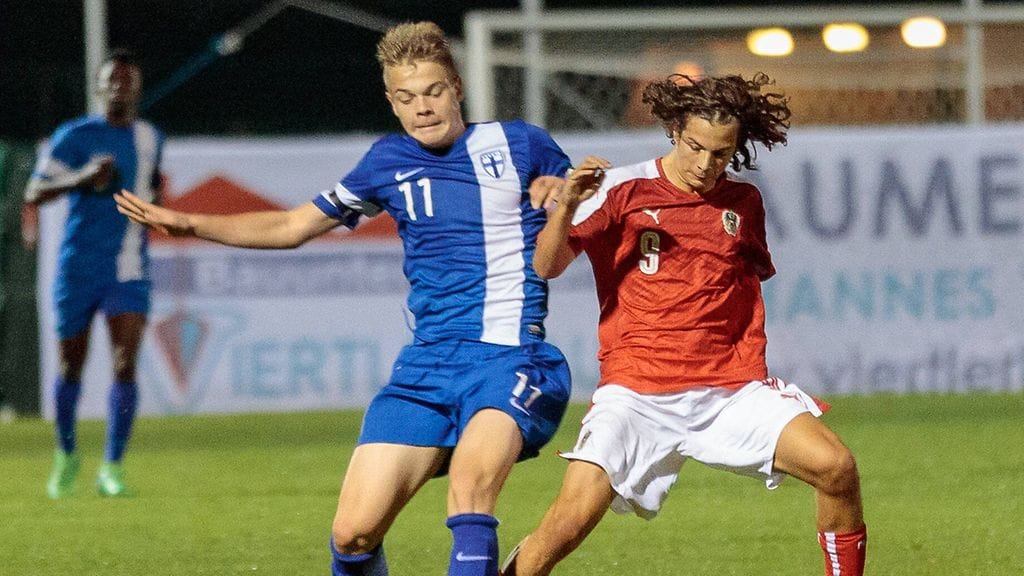 Pyry Hannola poikien maaottelussa Itävaltaa vastaan vuonna 2017.