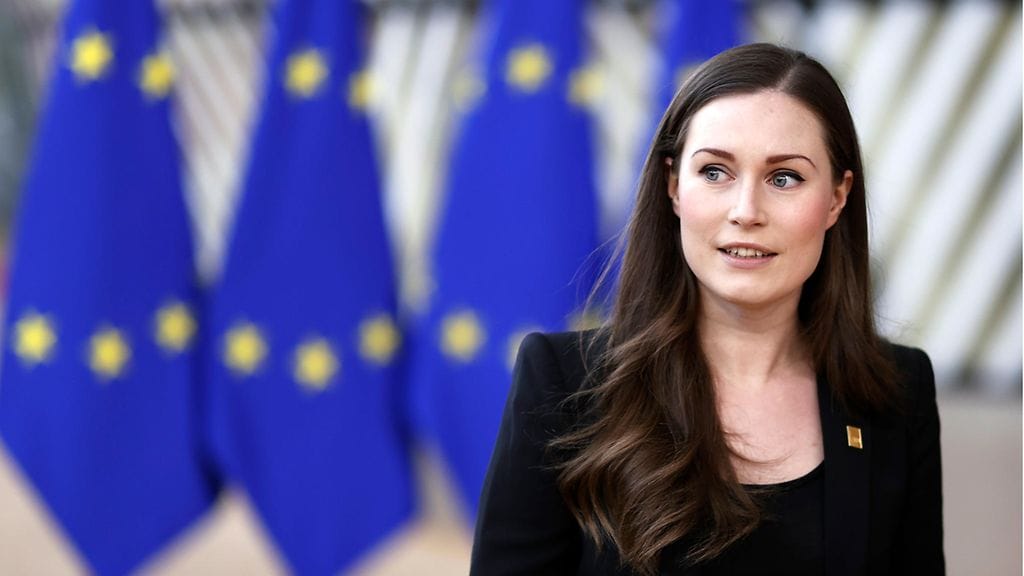 Sanna Marin edusti Suomea EU:n huippukokouksessa Brysselissä helmikuussa 2020.