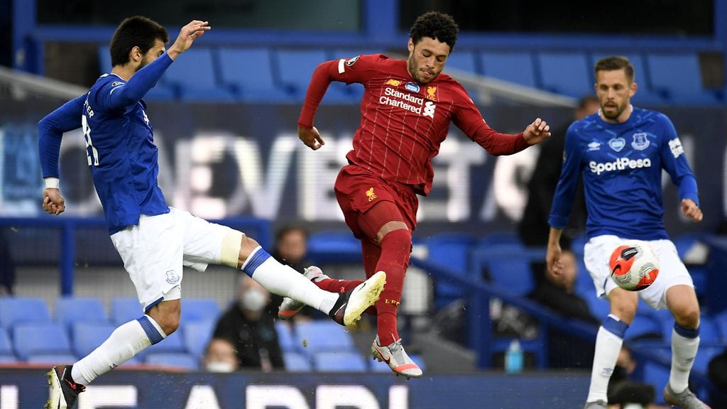 Liverpool ja Everton väänsivät maalittoman tasapelin.