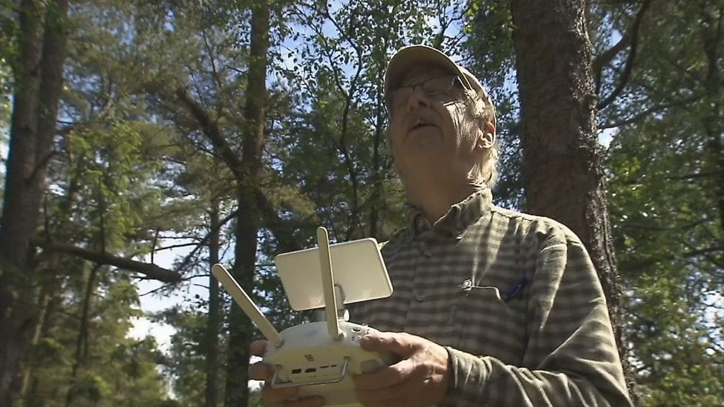 Merikotkarengastaja ja drone