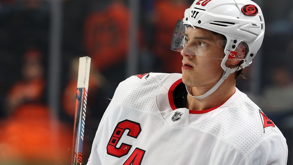 Mikko Rantanen mahdollisesta kauden alkamisesta pian pudotuspelien jälkeen:"Kyllähän se aika hullulta kuulostaa"