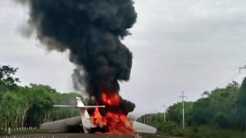 Hurja tulipalo keskellä tietä tallentui videolle.