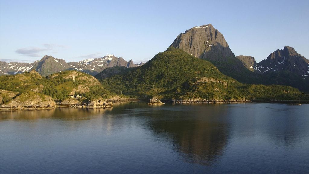 NRK:n mukaan onnettomuus tapahtui Fiskebölin kylässä.