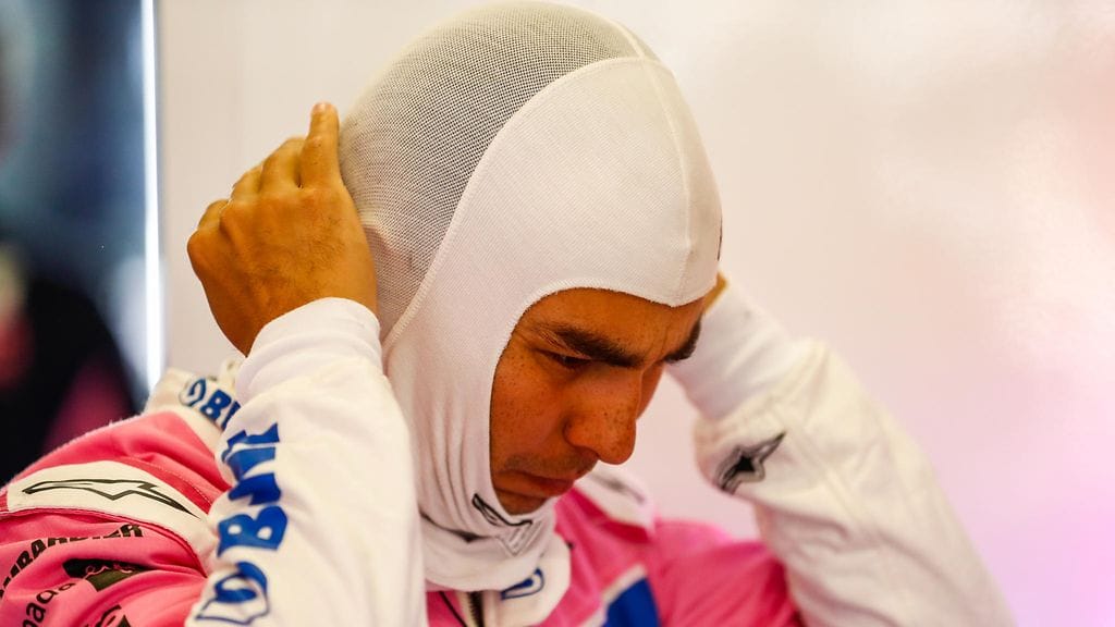 Sergio Perez pettyi aika-ajoissa.
