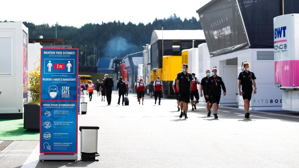 Kahdella työntekijällä on todettu koronavirustartunta F1:ssä.