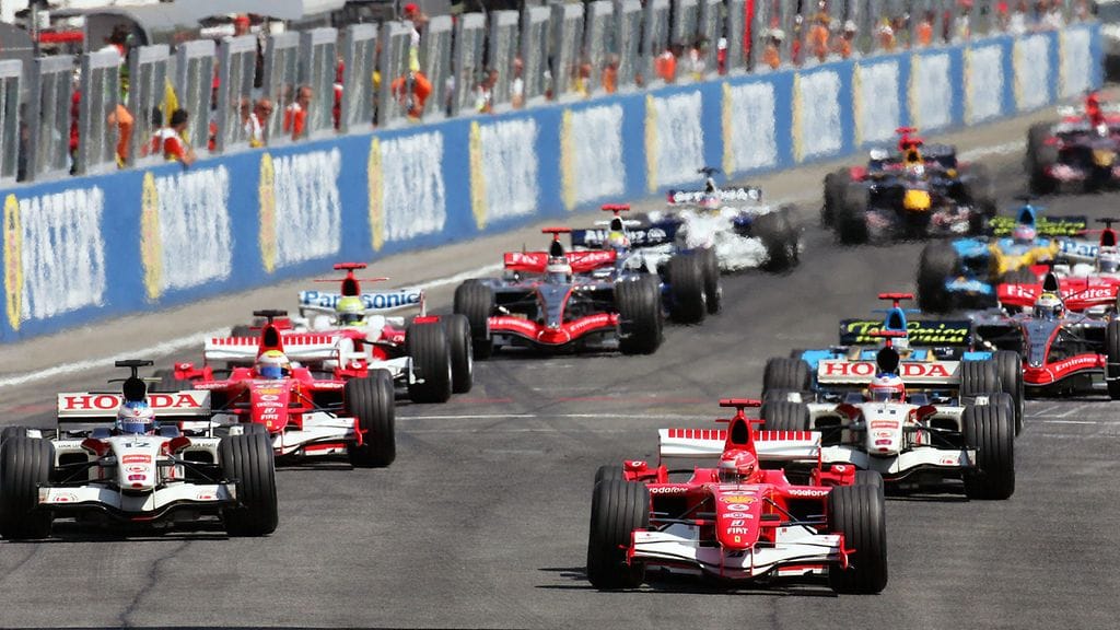 Imolassa on ajettu F1-osakilpailu viimeksi vuonna 2006. Michael Schumacher voitti ennen kyseisen kauden mestaria Fernando Alonsoa.
