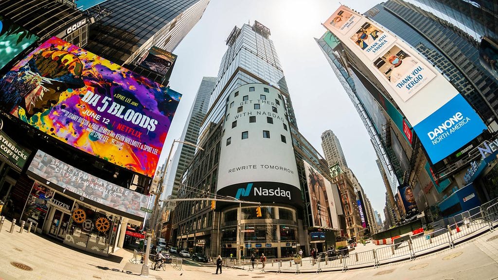 Maailmanlaajuinen talouskasvu ja korkojen mahdollinen lasku voivat tukea Yhdysvaltain osakkeita.