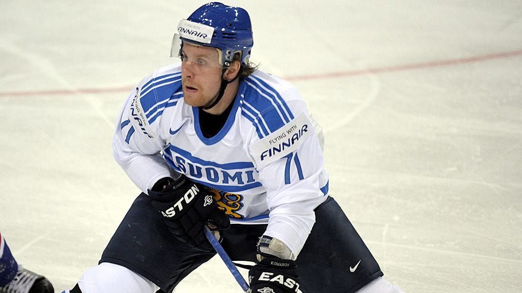 Leo Komarov