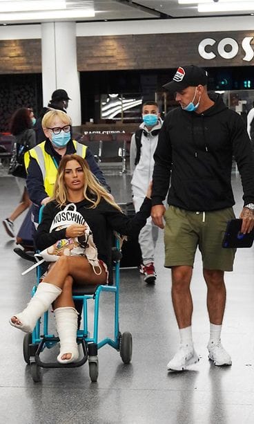 Katie Price (2)