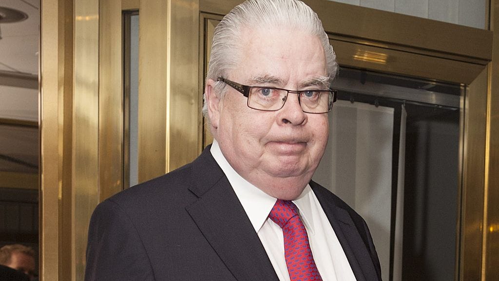 Jääkiekkoliiton puheenjohtaja Kalervo Kummola