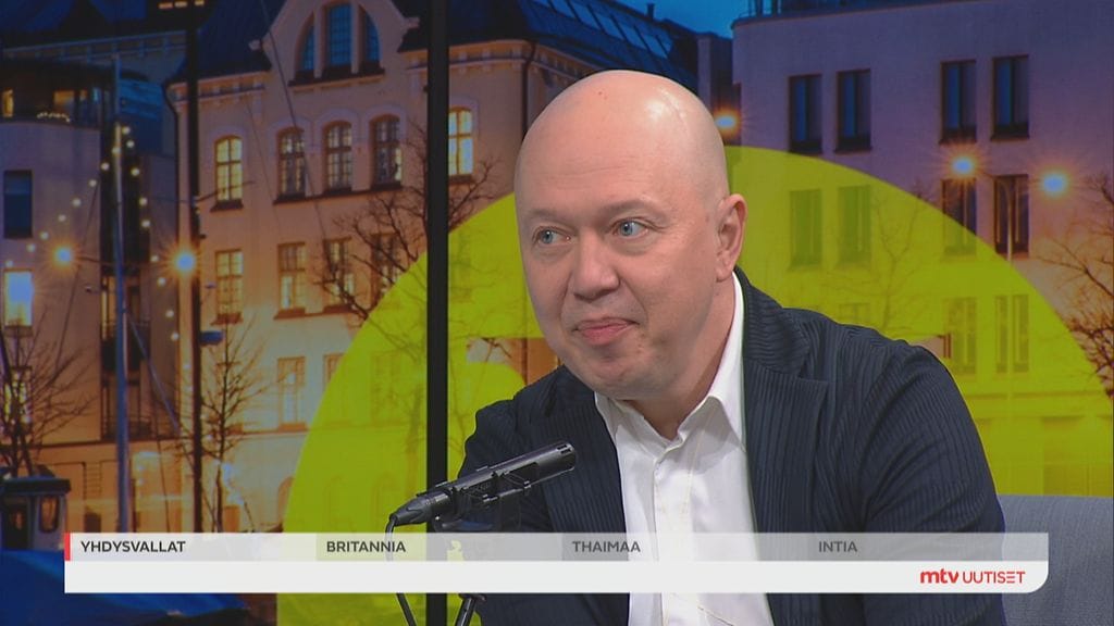 Arkistokuva. Ahtisaaren mukaan kyseessä oli lyhyt ja yksittäinen tapaaminen, joka ei johtanut jatkoyhteyksiin, yhteistyöhön tai muuhun suhteeseen.