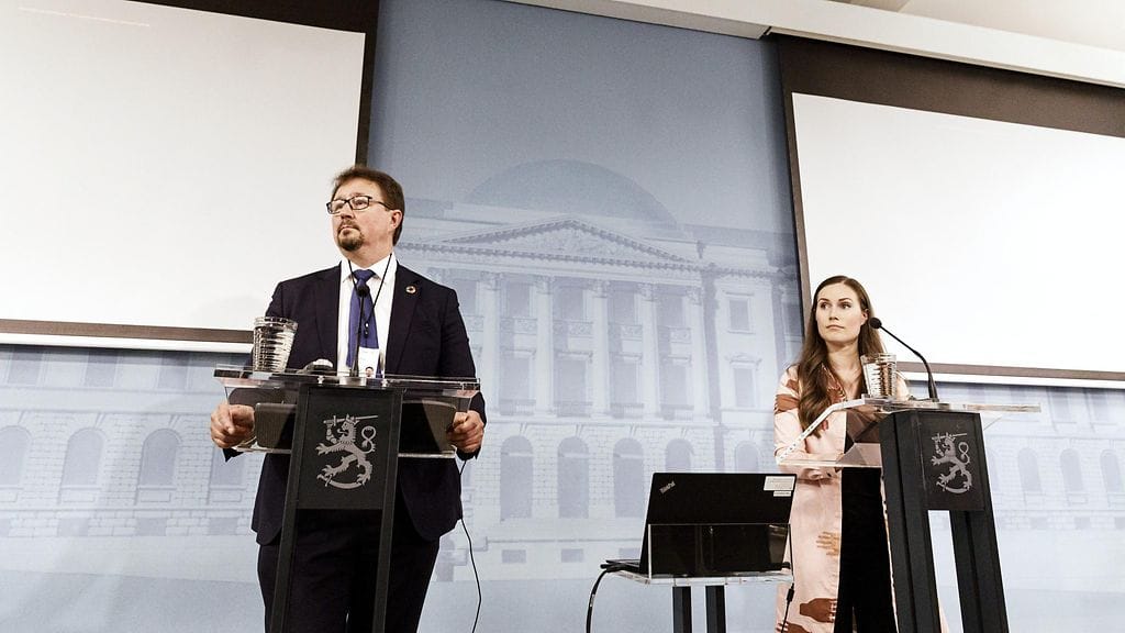 Mika Salminen Sanna Marin LK 2108