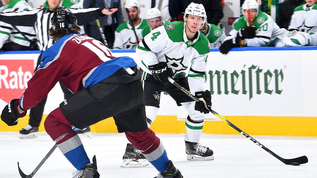 Miro Heiskanen on taituroinut NHL:n pudotuspeleissä 3+11 pistettä 11 ottelussa.