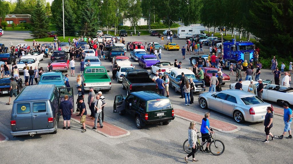 Kuhmo cruicing -tapahtuma järjestettiin Kuhmossa heinäkuussa.
