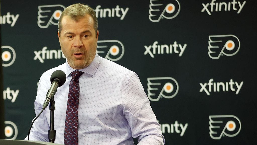 Alain Vigneault ehti valmentaa kaksi kokonaista kautta Philadelphia Flyersia.