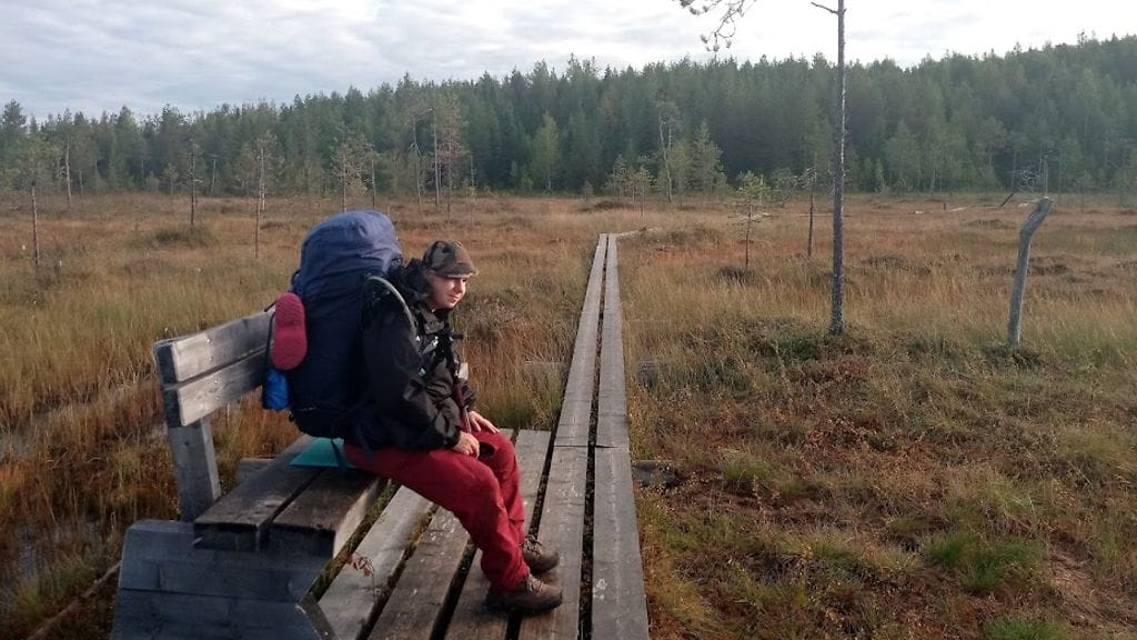 Vihoin ja viimein! Sokea Outi pääsi vaeltamaan Ison Karhunkierroksen – 82 kilometriä taittui yhdessä oppaan kanssa (4)