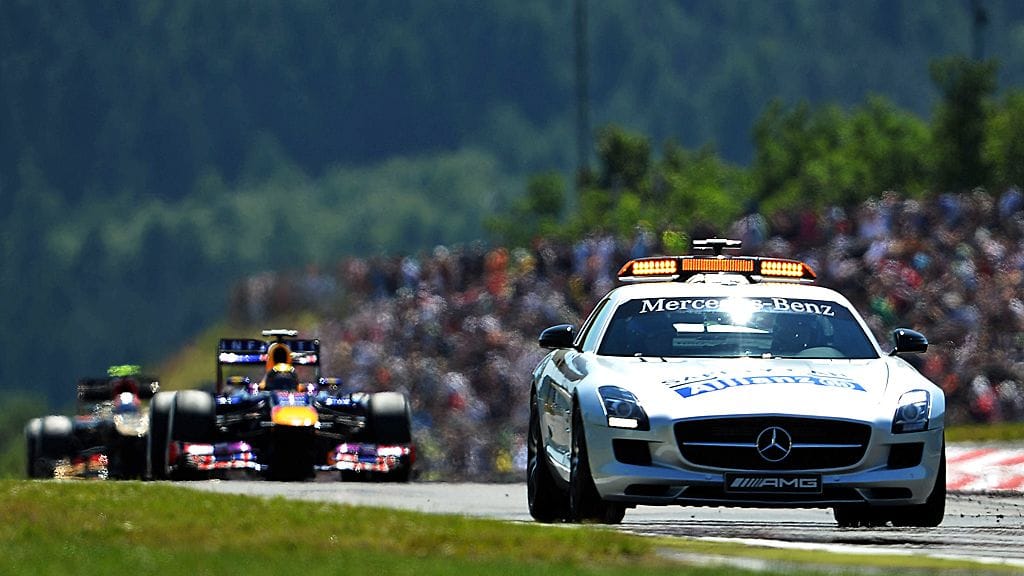 Turva-auto vieraili radalla Saksan GP:ssä.