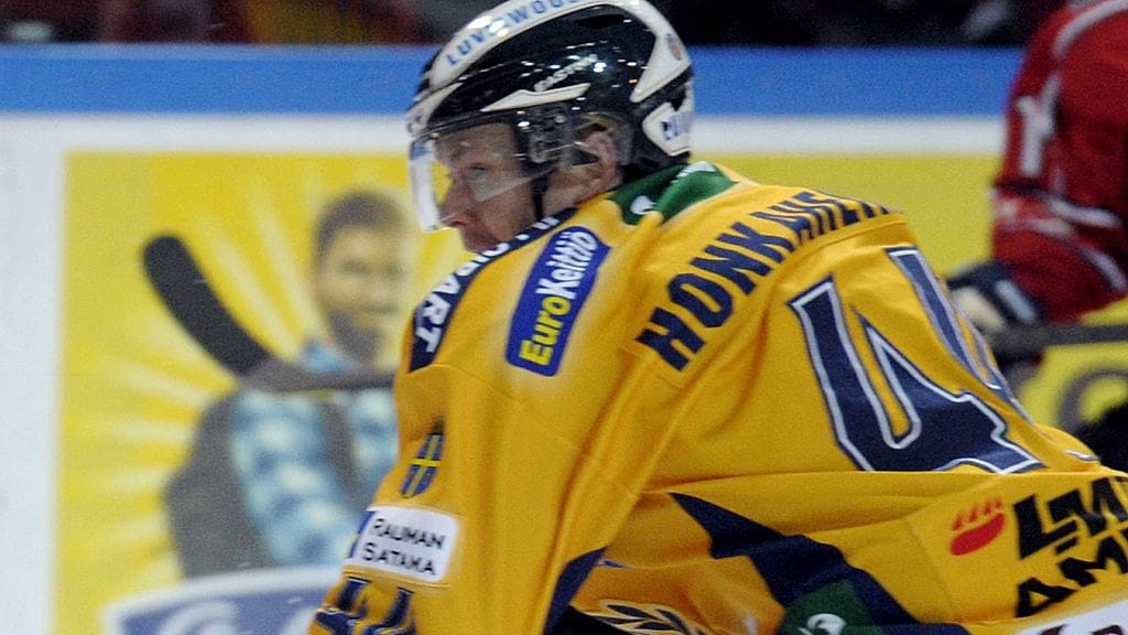 Otto Honkaheimo pelasi Lukon paidassa 448 liigaottelua.