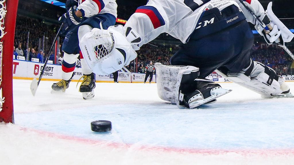 Korona pyörii Torpedonkin keskuudessa.