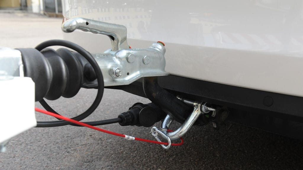 autoliitto vetokoukku peräkärry