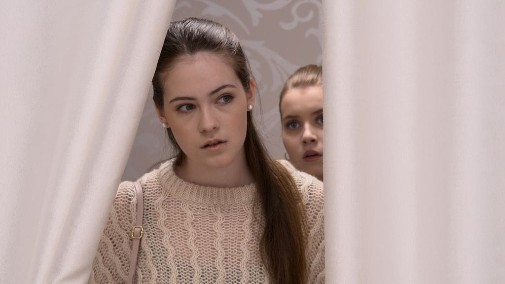 3847 03 nella viola (1)