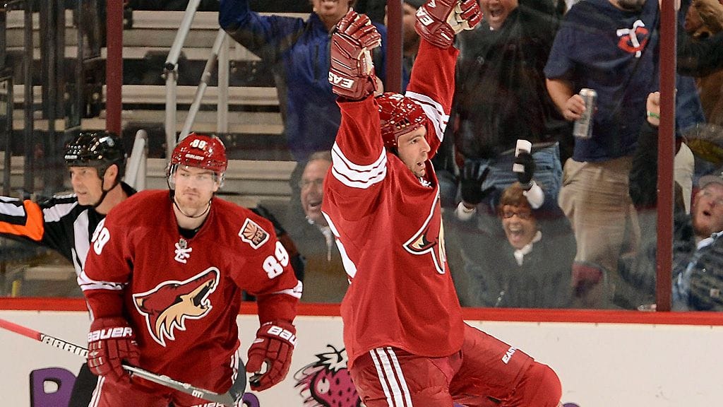 Uransa aikana lukuisista loukkaantumisista kärsinyt Steve Sullivan sai iloita, kolmesti.