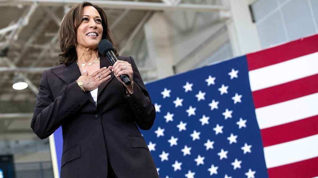 Kamala Harris Lippu EPA