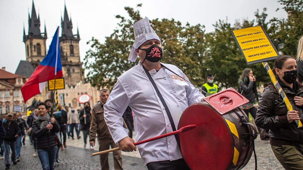 Tsekki Tshekki korona praha EPA